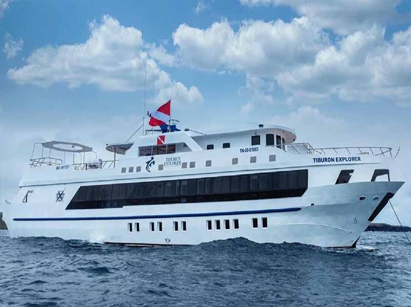 Galapagos Cruises