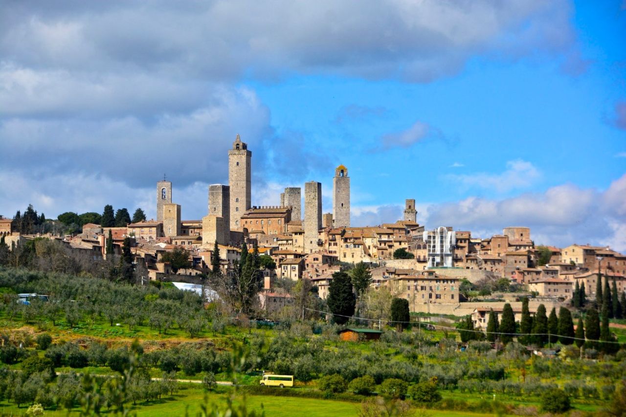 Visit San Gimignano