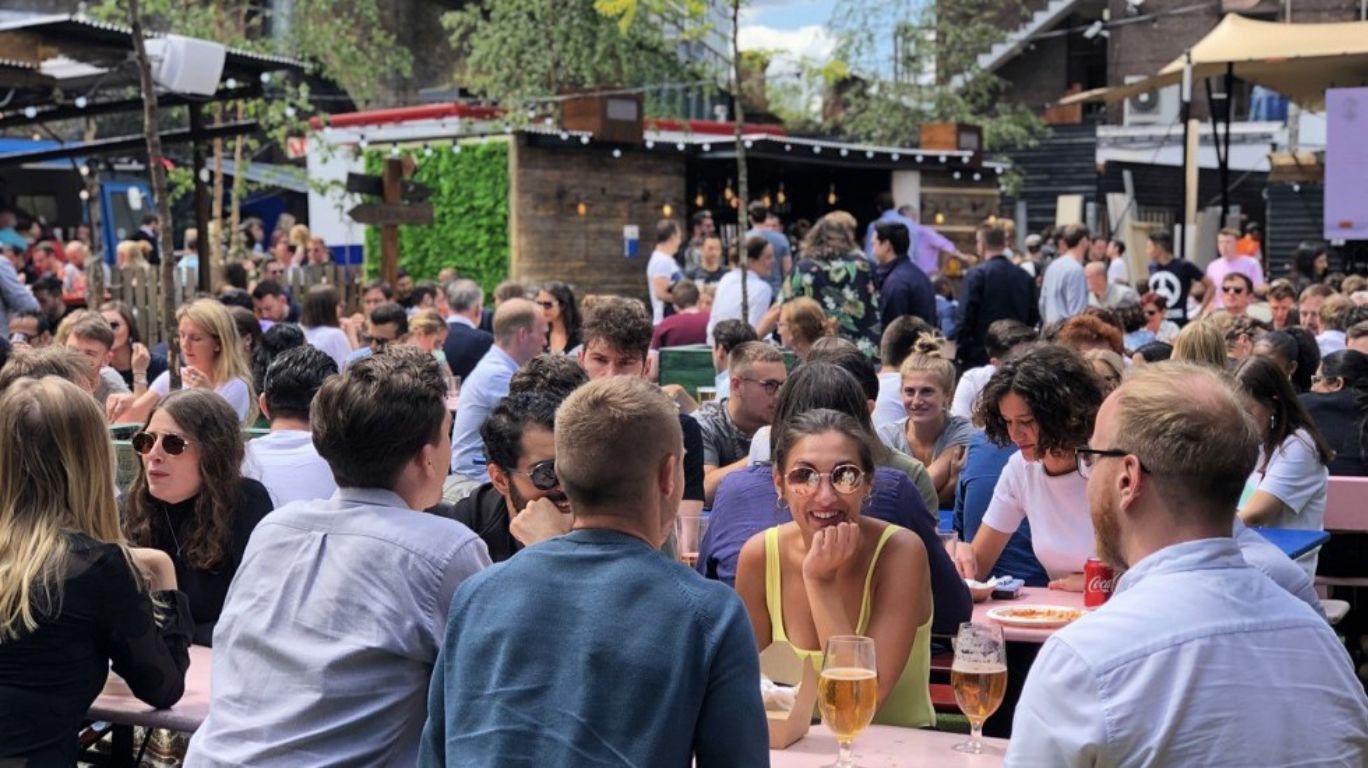 Food & Drinks at Flat Iron Square