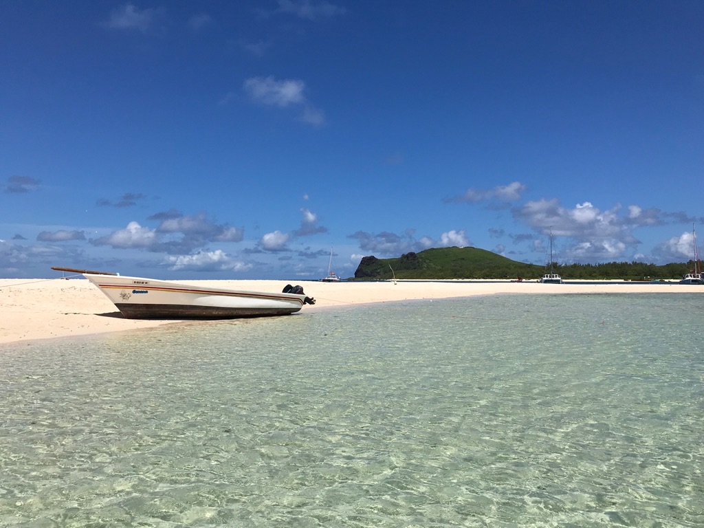 Visit Flat & Gabriel islands
