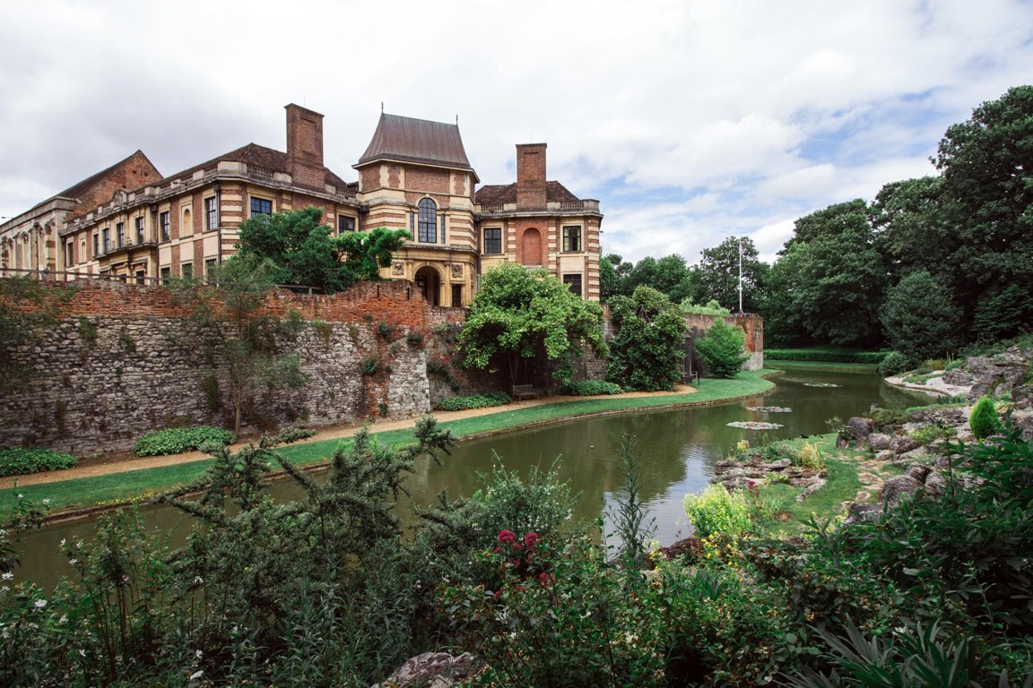Eltham Palace walk