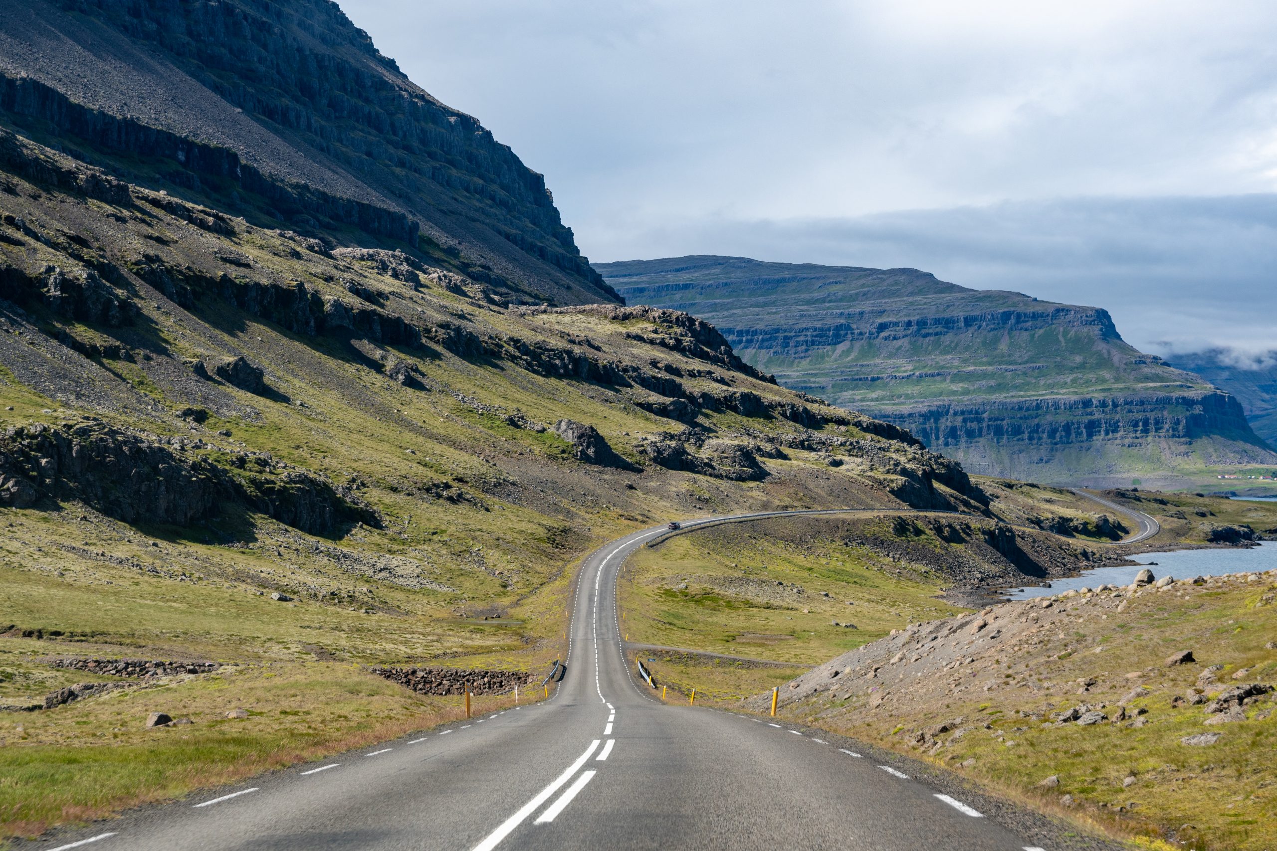 Wat voor auto huren bij reizen in IJsland? reis naar IJsland voorbereiden 