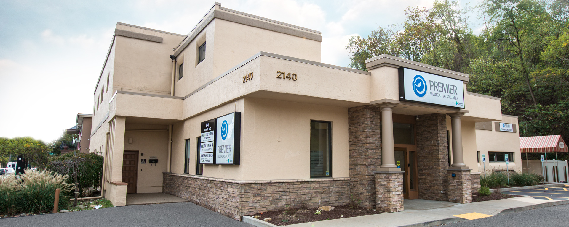OPHTHALMOLOGY at Forest Hills Location