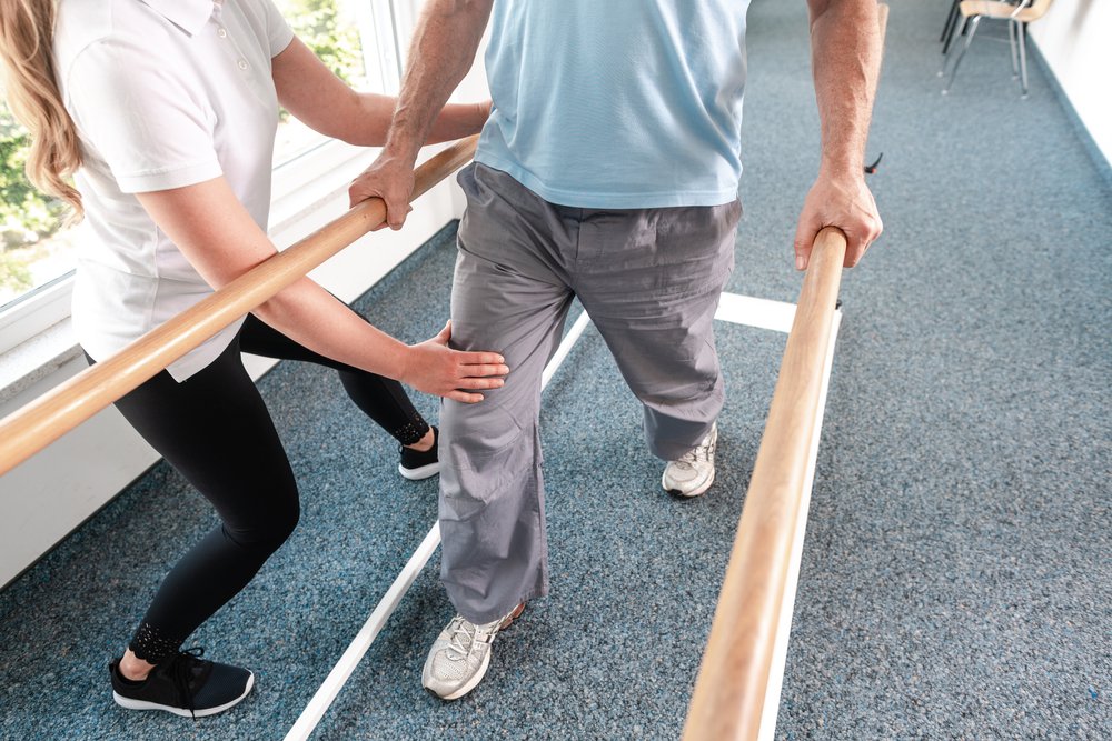 Weight-Bearing Exercises for Seniors: Tips from Physical Therapists