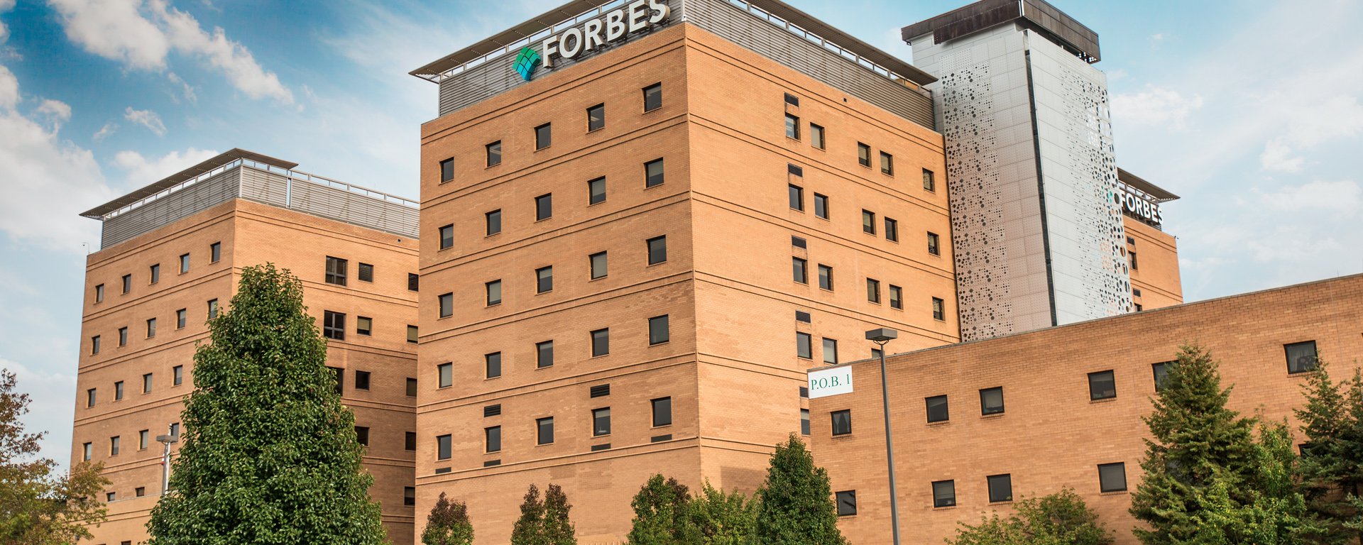 Forbes Hospital Entrance