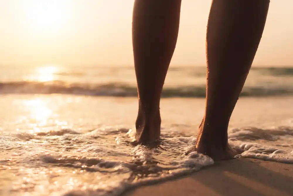 4 Tips for Keeping Your Feet Safe at the Beach