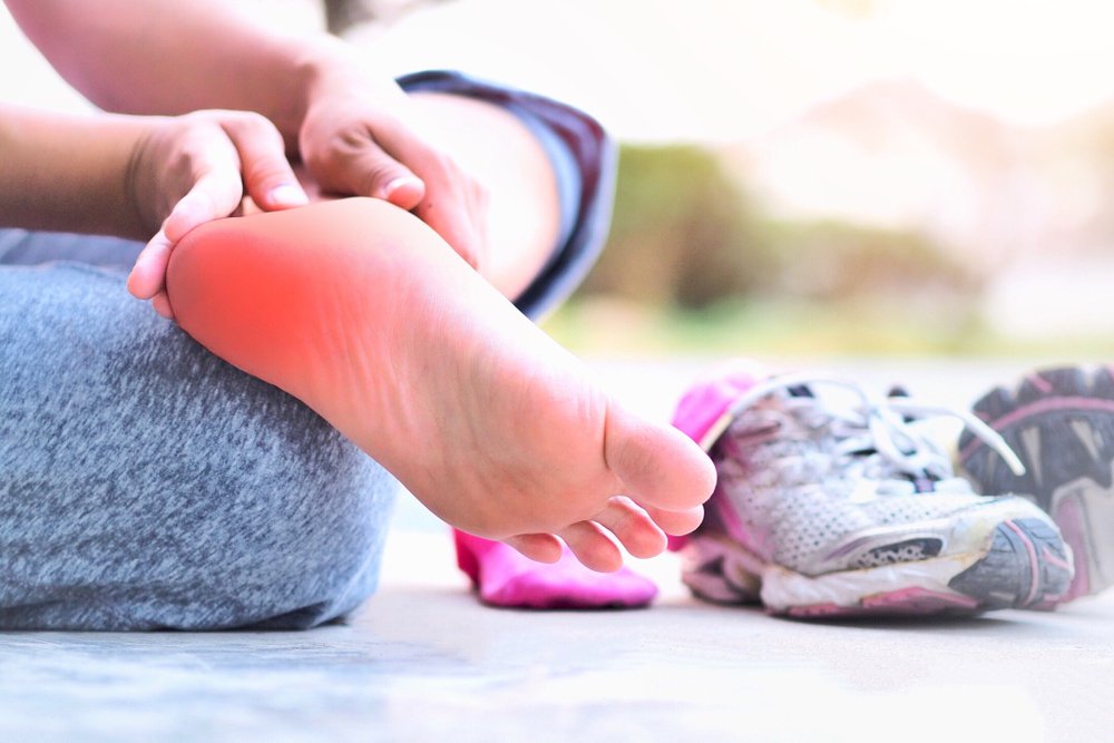 How do you know if you have plantar fasciitis? Four telltale signs