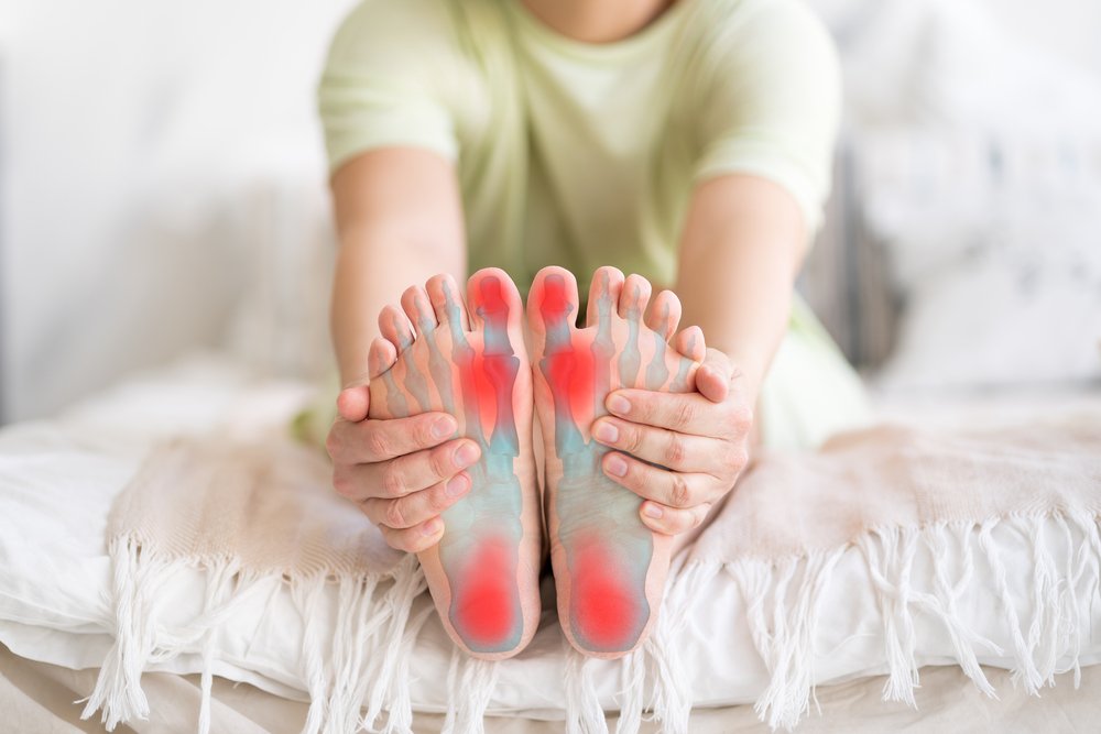 5 Signs Your Heel Pain May Be Plantar Fasciitis: Podiatry Hotline Foot &  Ankle: Foot and Ankle Specialists