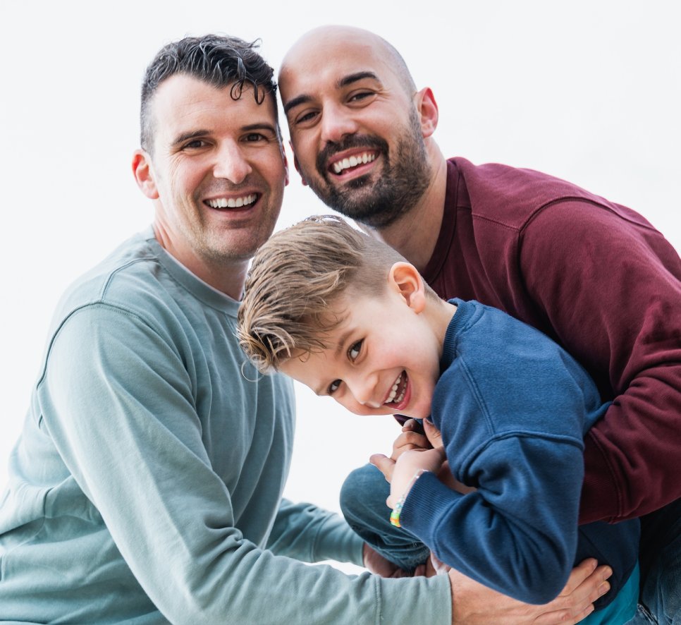 A HIV/SPAR Positive couple with their child at Colombia Surrogacy Partners