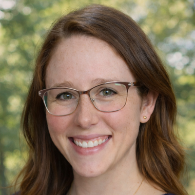 Lauren Dickinson, headshot