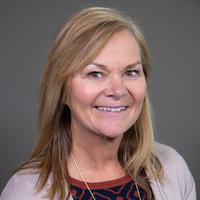 Theresa Henley, headshot