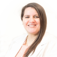 Vicky Yiannoulis, headshot