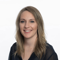 Ashley Bell, headshot