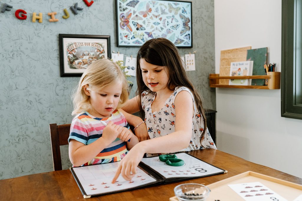 Hands on Math Teaching Kids