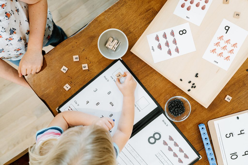 Hands on Math Teaching Kids