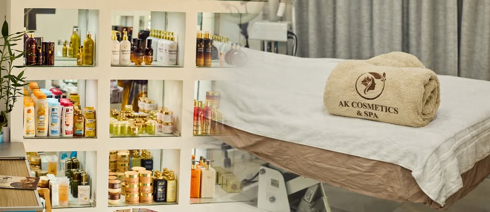 AK COSMETIC SPA