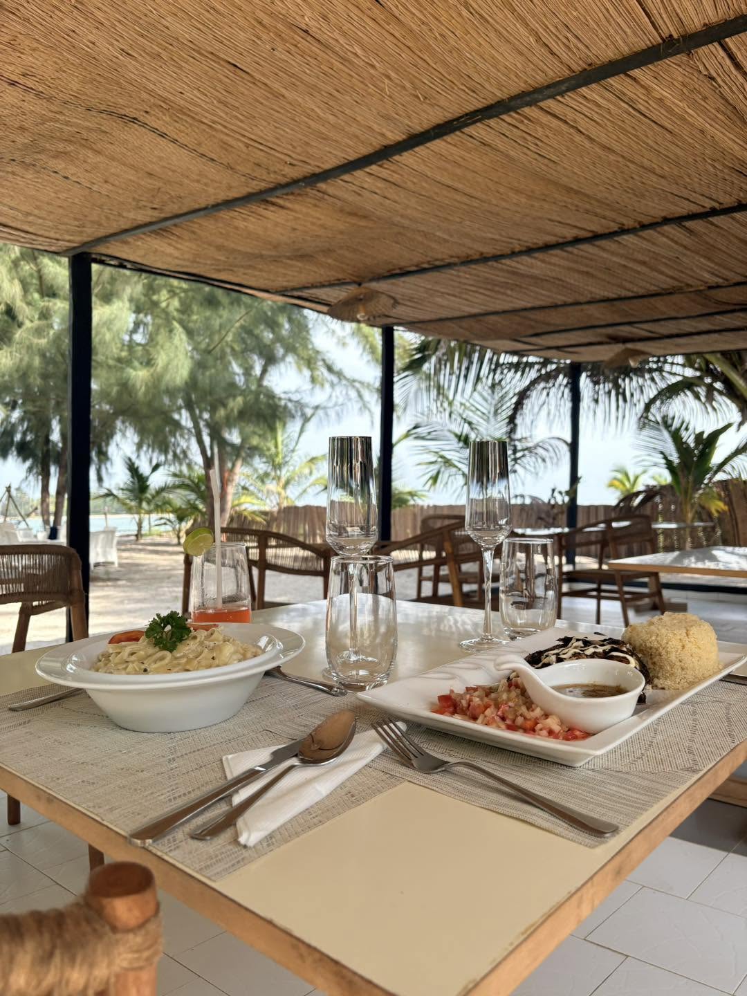 Cacao Beach Restaurant & Bar