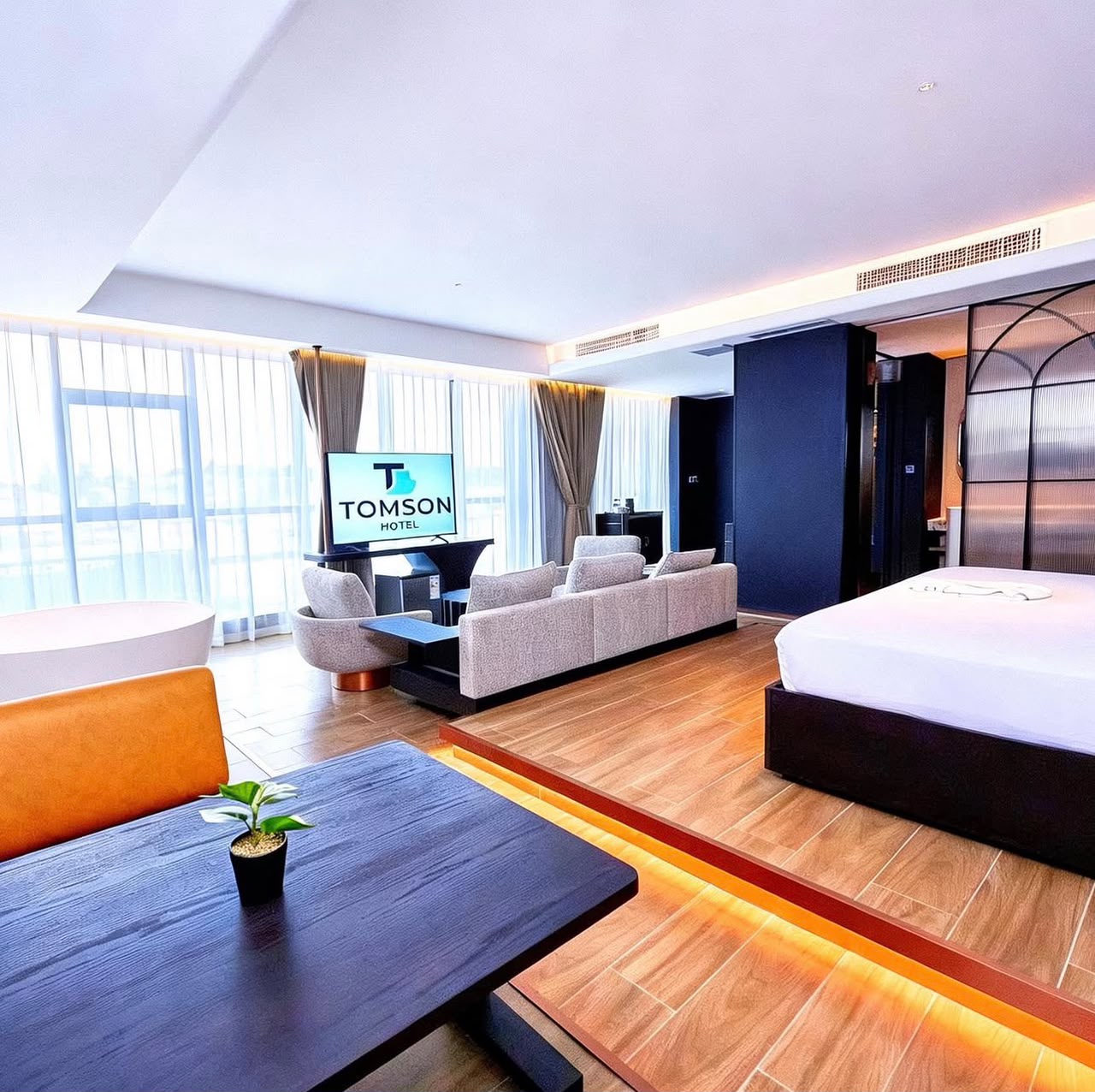 Suite – 4