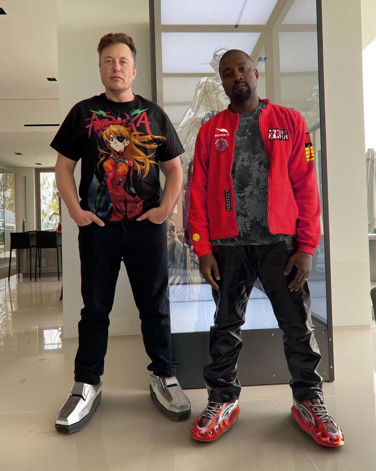 Elon Musk và Kanye West trong các “thiết kế sneaker” của RTFKT. (Ảnh: Reddit).