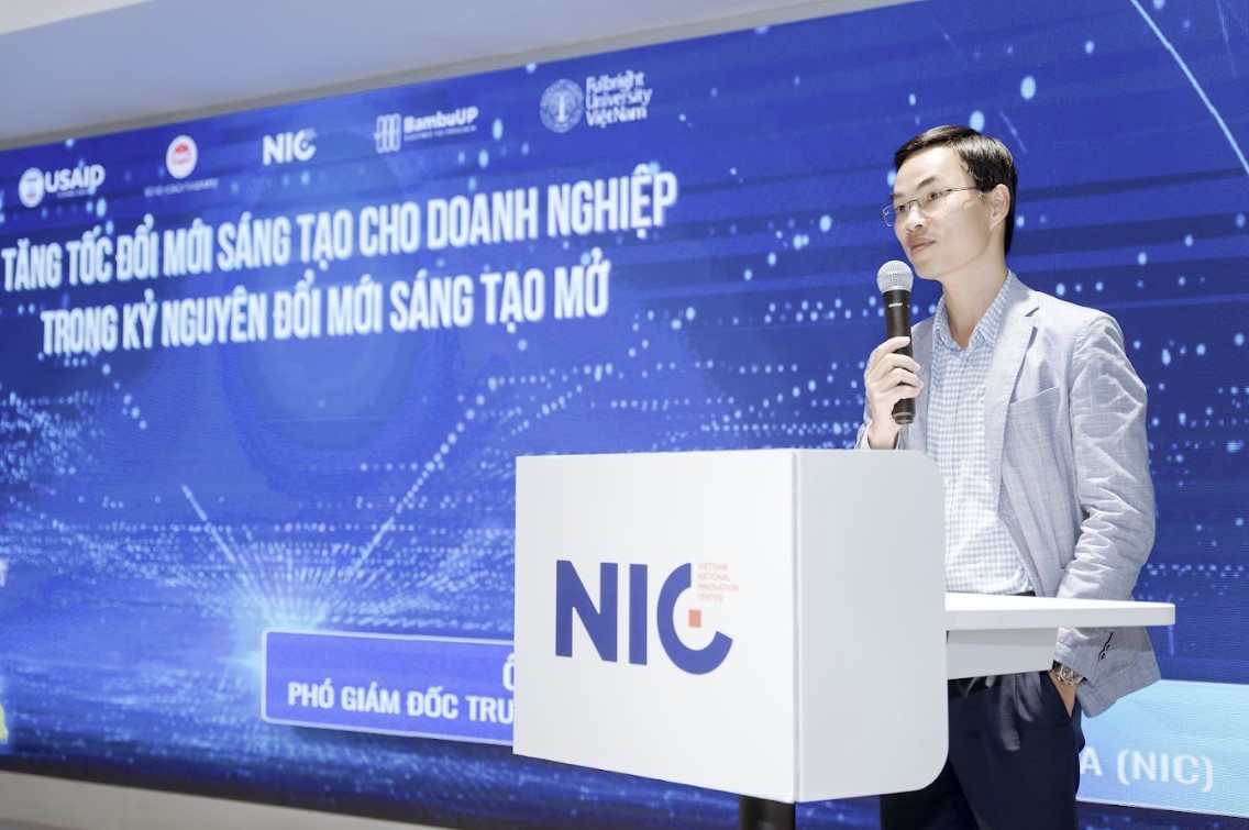 Ông Đỗ Tiến Thịnh - Phó Giám đốc Trung tâm Đổi mới Sáng tạo Quốc gia (NIC) phát biểu khai mạc chương trình.