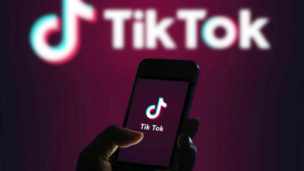 Nền tảng video ngắn nở rộ trên TikTok.