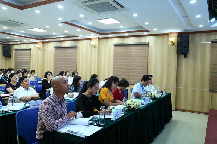 Ban giám khảo có sự tham gia của nhiều doanh nghiệp (Ảnh: Trường Đại học Mở Hà Nội).