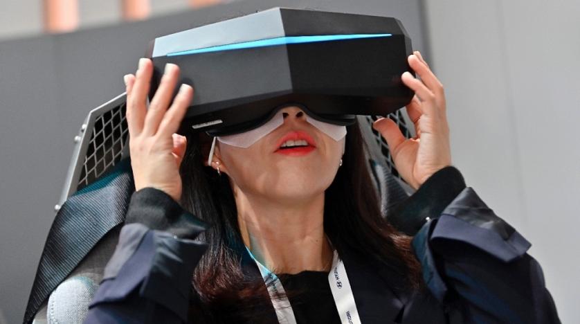Khi nhắc đến VR, chúng vẫn gắn với những chiếc kính cồng kềnh.