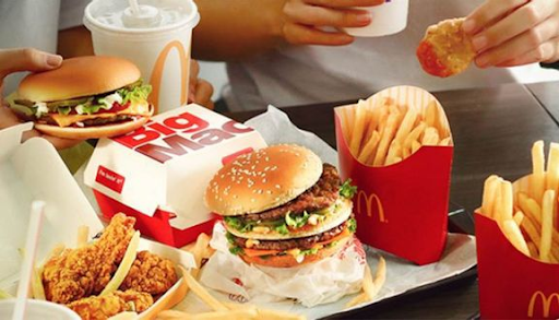 Người ăn tham gia đánh giá độ cay của món burger McSpicy của McDonald’s.
