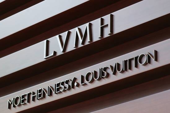 Tập đoàn LVMH cần tuyển dụng 25.000 nhân sự trẻ dưới 30 tuổi, từ nay đến hết 2022