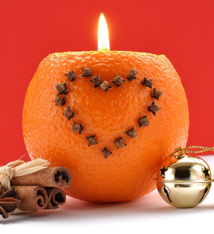 Tận dụng vỏ cam, vỏ bưởi hoặc vỏ quýt để khử mùi cho ngôi nhà yêu thương.