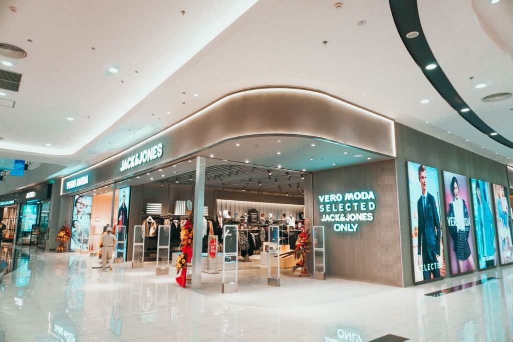 Không gian bên trong Aeon Mall được thiết kế dựa trên nghiên cứu kỹ lưỡng về khách hàng.