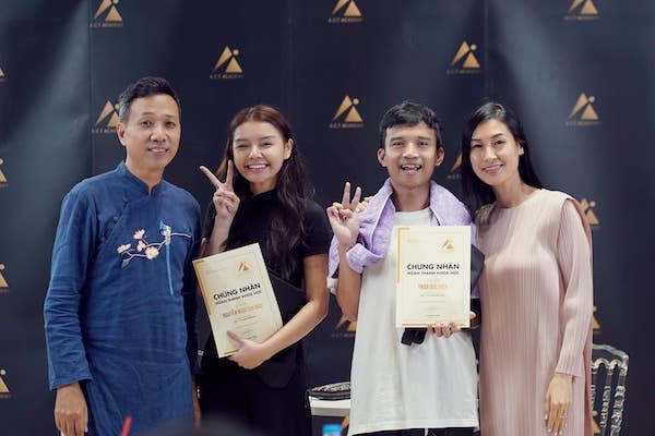 Lịch học và một số hình ảnh về các khóa học diễn xuất A.C.T Academy. Lịch học và một số hình ảnh về các khóa học diễn xuất A.C.T Academy.