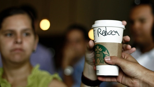 Starbucks đã từng dùng AI bán hàng triệu ly cà phê mỗi ngày vào năm 2019 (Ảnh: Internet).