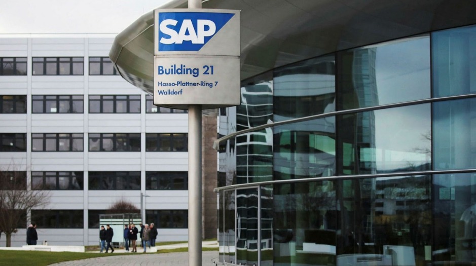SAP quyết định tận dụng mạng lưới với hàng nghìn đại diện trên toàn thế giới của mình bằng cách áp dụng bán hàng qua mạng xã hội.