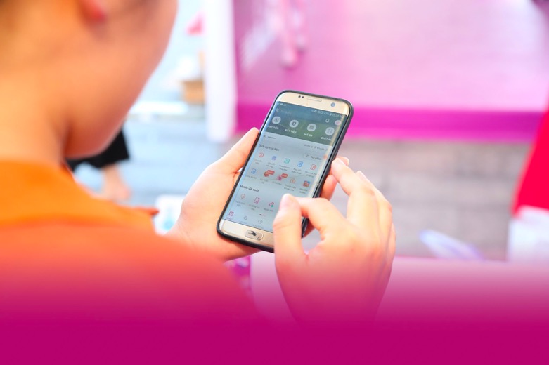 Ví điện tử Momo là một ứng dụng điện thoại dựa trên thói quen người dùng và tích hợp tài chính nhúng (Ảnh:Momo).