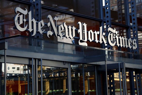 New York Times thu phí đọc báo.