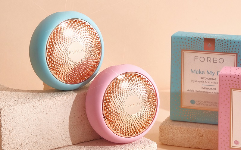 Máy đắp mặt nạ Foreo UFO.