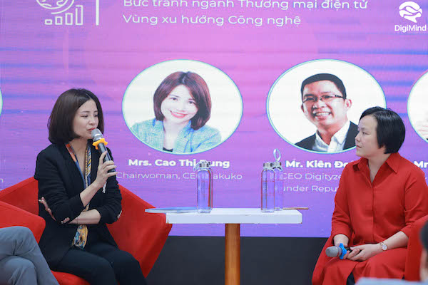 Bà Cao Thị Dung, CEO của Sakuko Việt Nam, hệ thống siêu thị hàng Nhật nội địa với 10 năm hoạt động tại thị trường Việt Nam, thuộc sở hữu Công ty TNHH Bán lẻ Sakuko Việt Nam, trực thuộc Tập đoàn Sakura Group Nhật Bản.