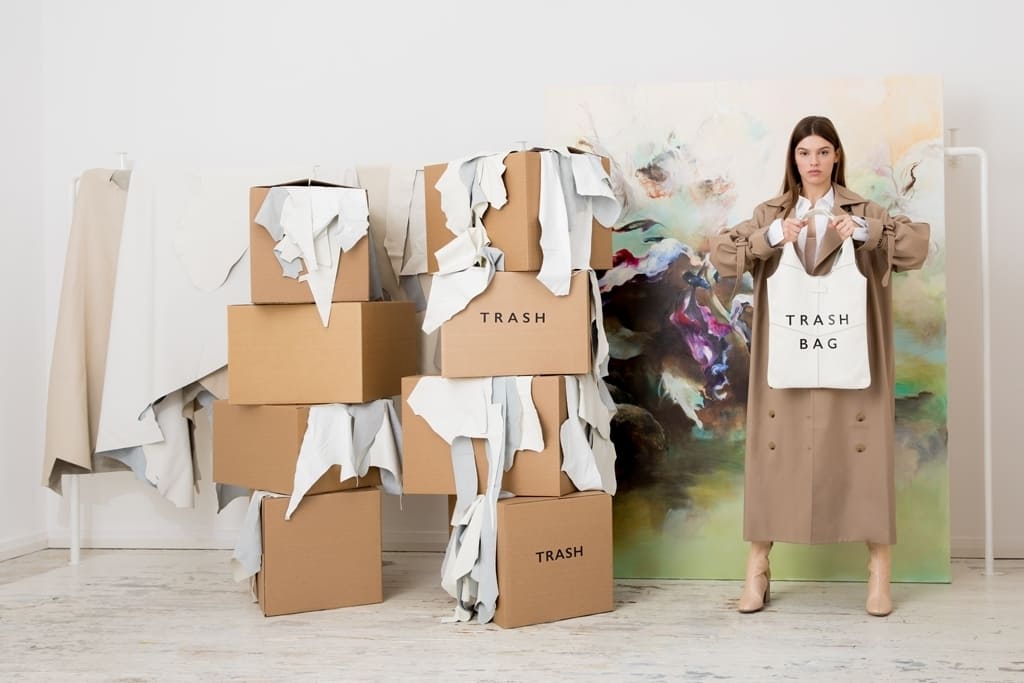 Thời trang bền vững (sustainable fashion hay eco-fashion) đã và đang là một bước tiến mới trong ngành thời trang.