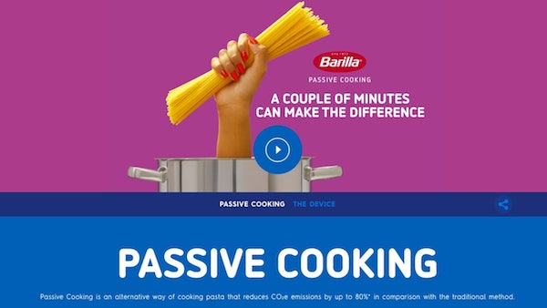 Cụ thể, Barilla cung cấp một hướng dẫn trên trang web của mình, về việc luộc mì ống trong hai phút, sau đó tắt bếp và đợi cho đến khi mì sẵn sàng. 