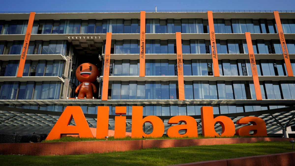 Lần đầu tiên Alibaba ra mắt ô tô điện