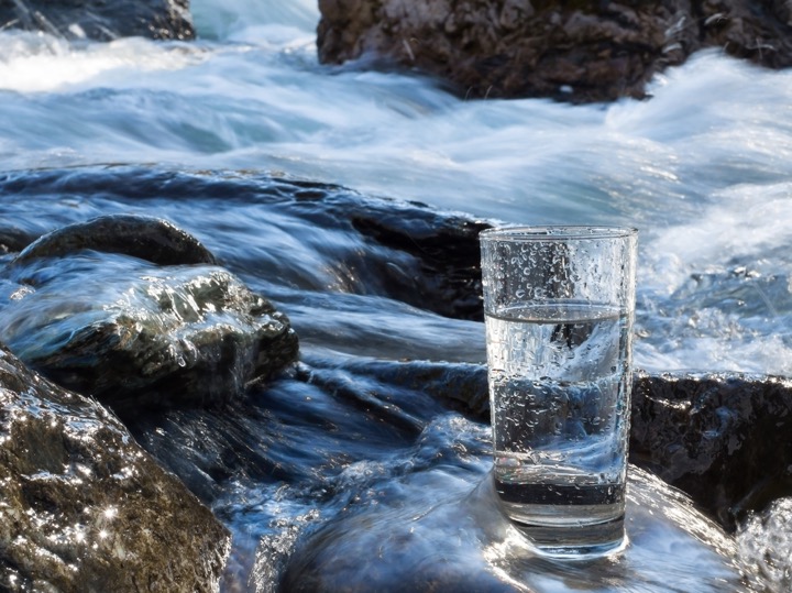 Nước từ trường - Thức uống chất lượng cho sức khỏe lại vừa thân thiện với môi trường