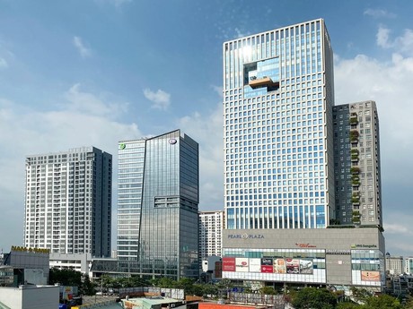 Pearl Plaza và CII Tower – Hai tòa nhà văn phòng tại quận Bình Thạnh.