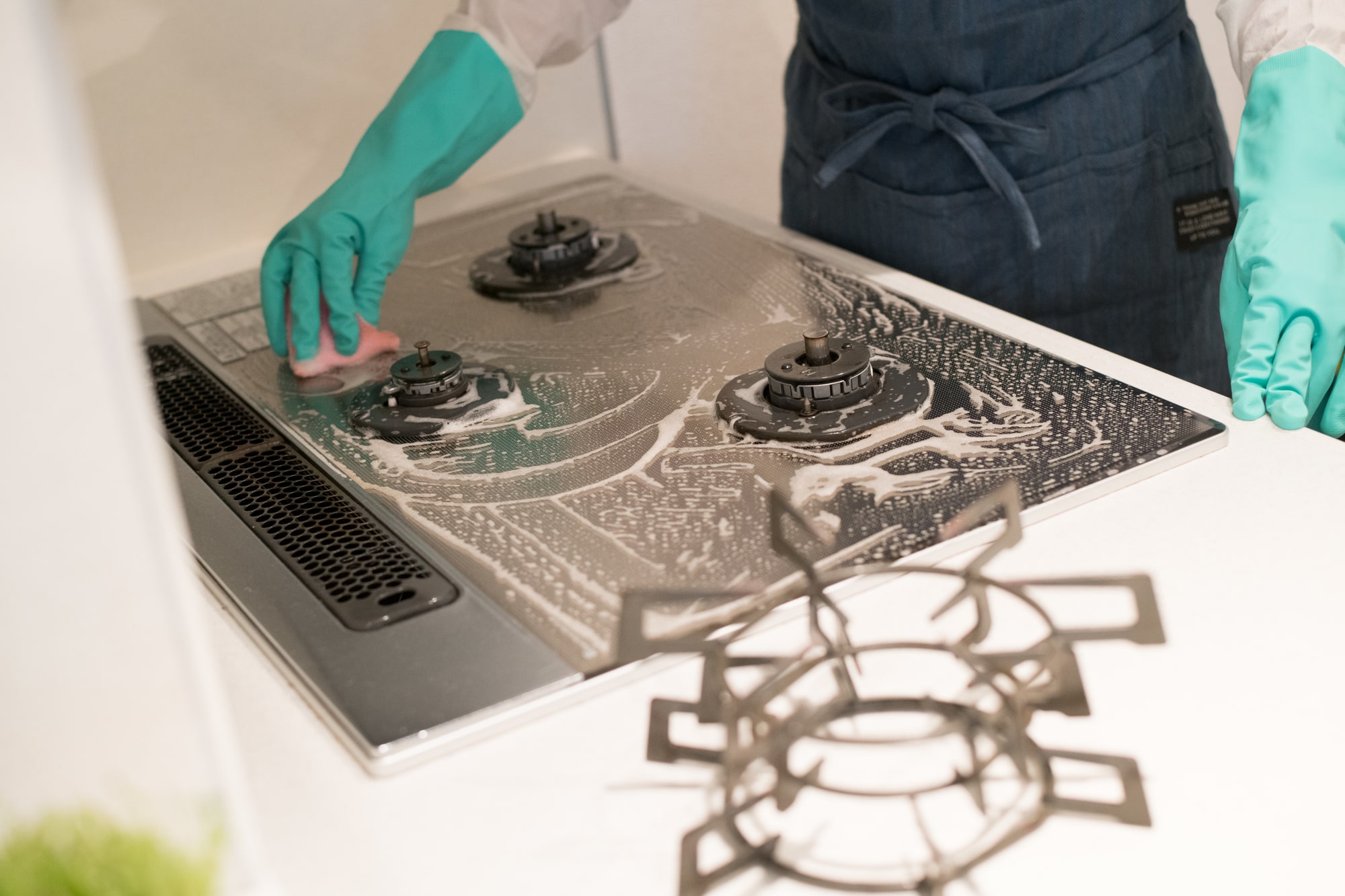 Private: ガスコンロやIHの掃除方法。ガンコな油汚れ、焦げつきを解消しよう