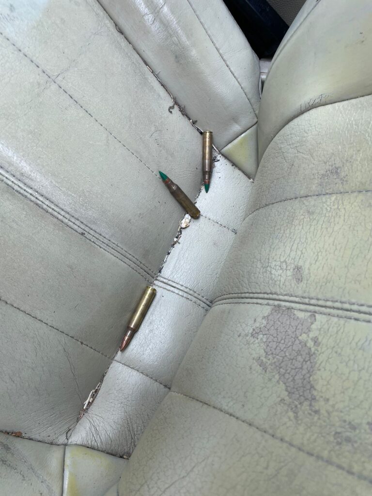 Balas en asiento de auto