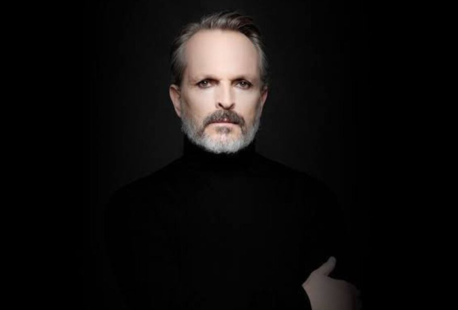 Cantante español Miguel Bosé.