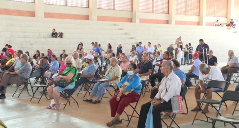 Entrega de pensión a adultos