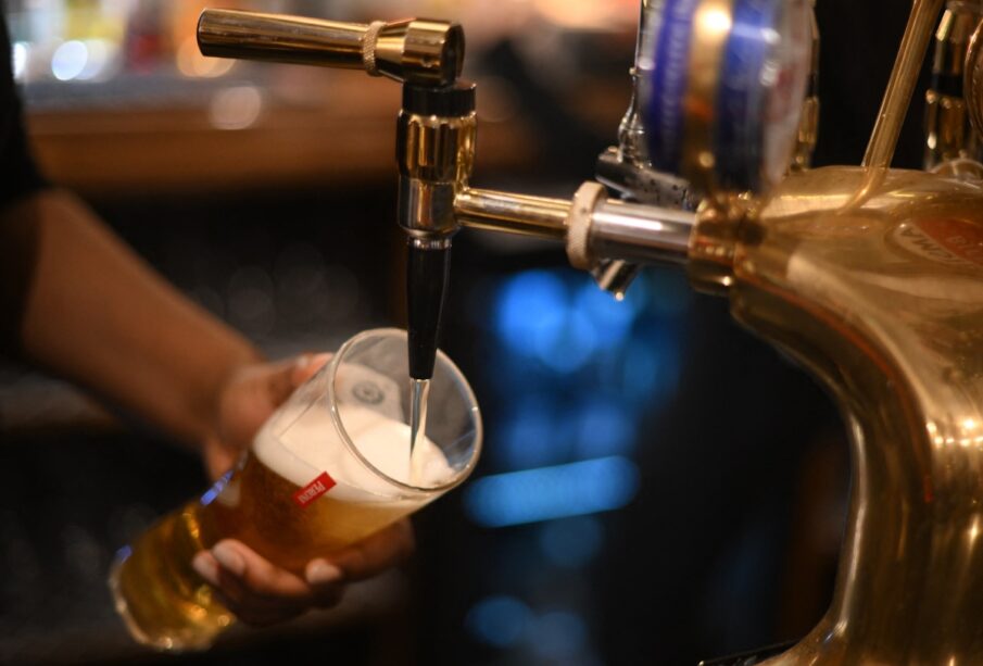 Cerveza en un bar