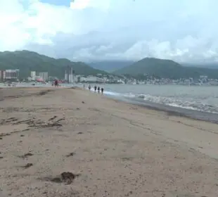 Seguirá cerrada la playa del Holi