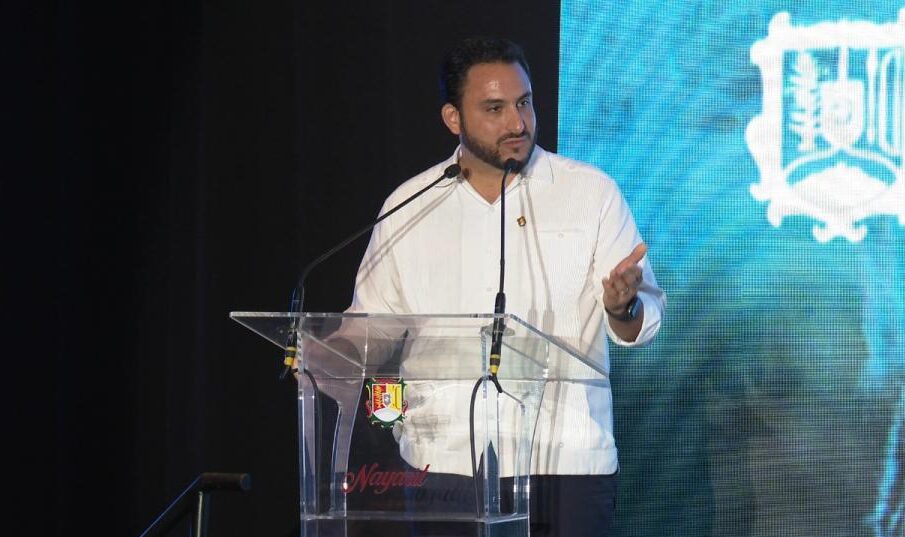 Secretario de Turismo de Nayarit, Juan Enrique del Real Tostado